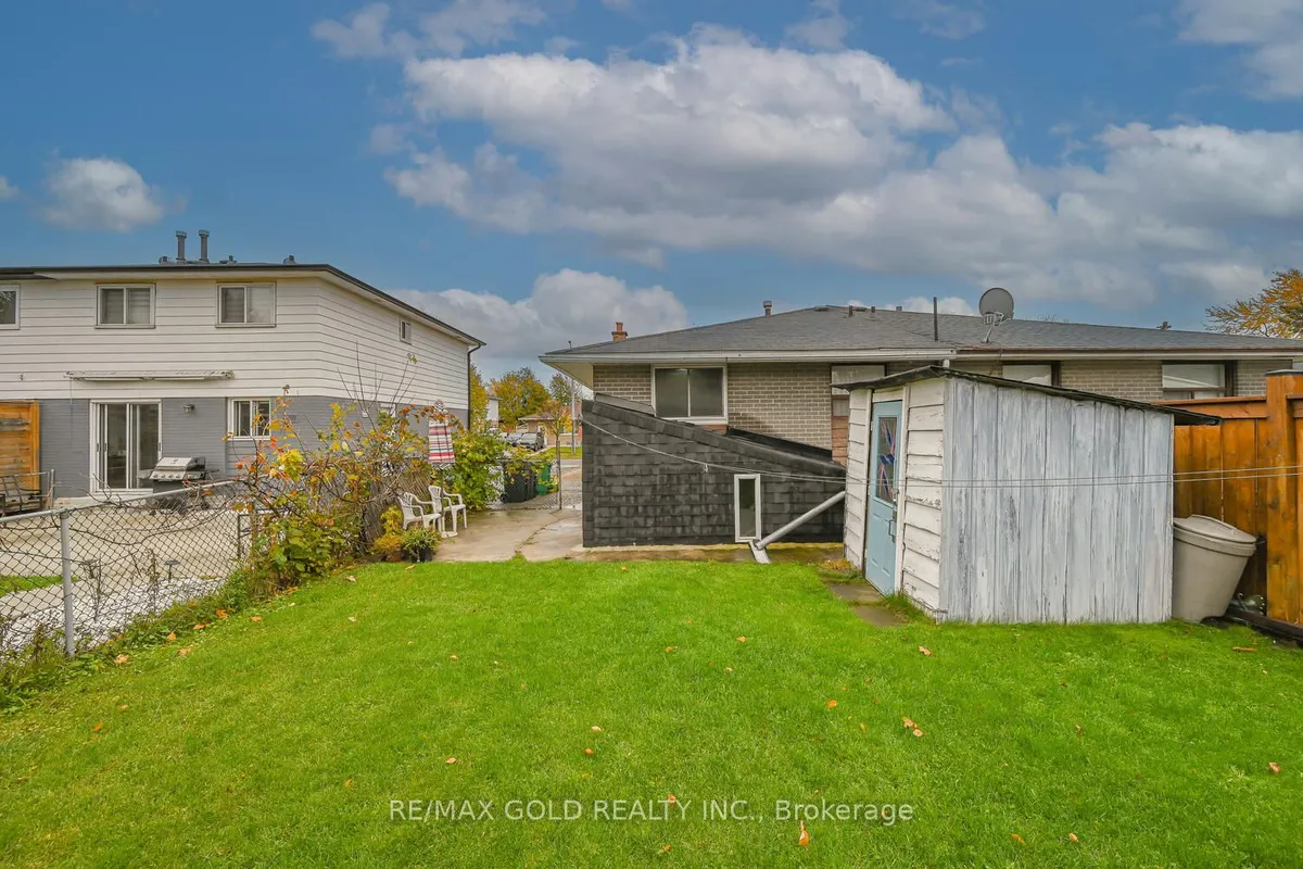 52 Crawford Drive, ON L6V 2C7