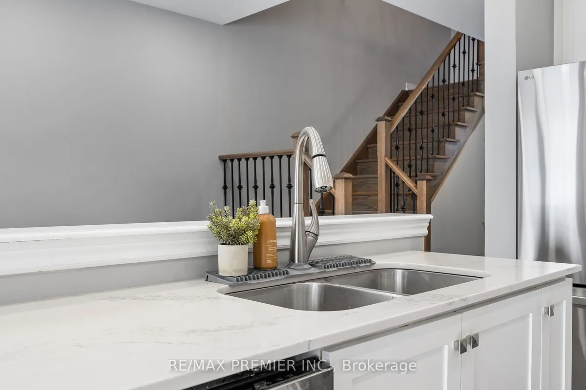 66 True Blue Crescent, ON L7E 4K7