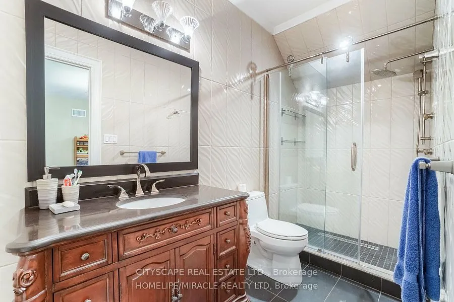 2414 Camilla Road, ON L5A 2K5