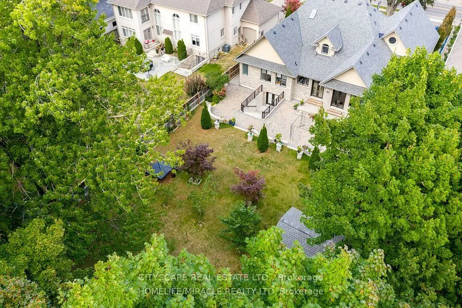 2414 Camilla Road, ON L5A 2K5