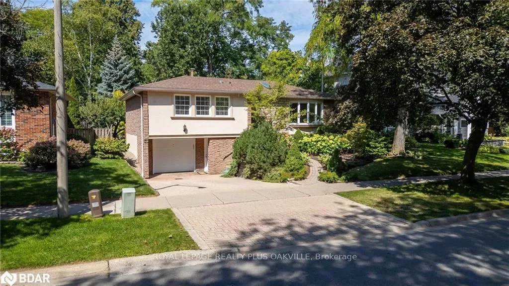 2159 Hixon Street, ON L6L 1T5