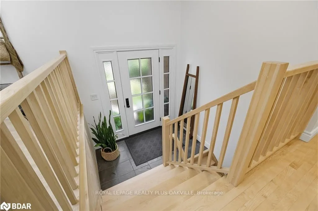 2159 Hixon Street, ON L6L 1T5