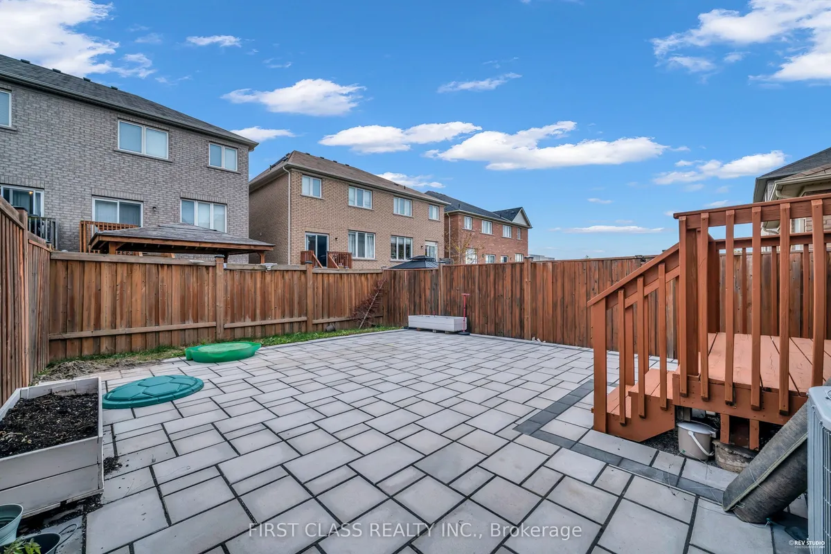 845 Miltonbrook Crescent, ON L9T 8N2