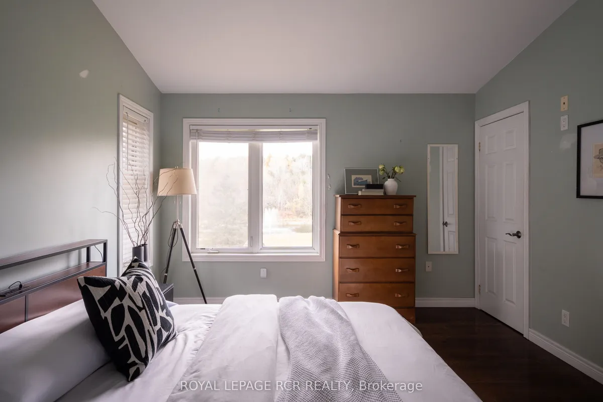 16357 Mountainview Road, ON L7C 2V7