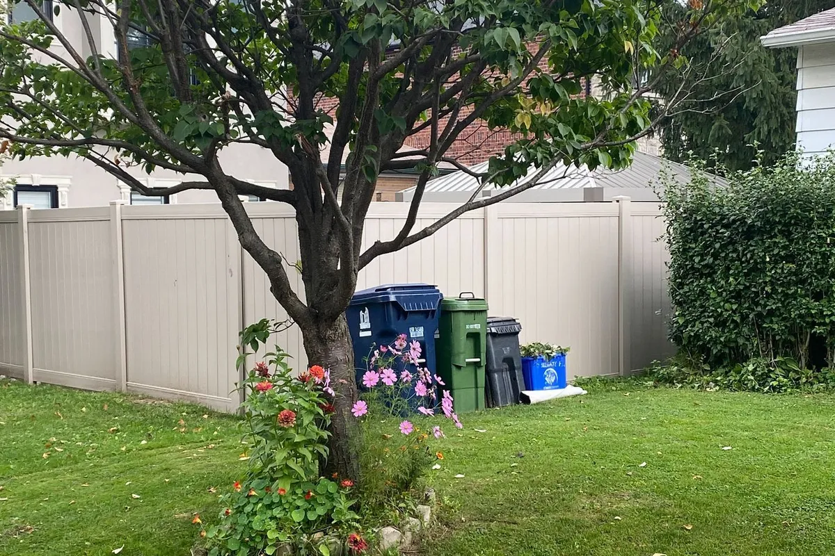 33 Roxaline Street, ON M9P 2Z1