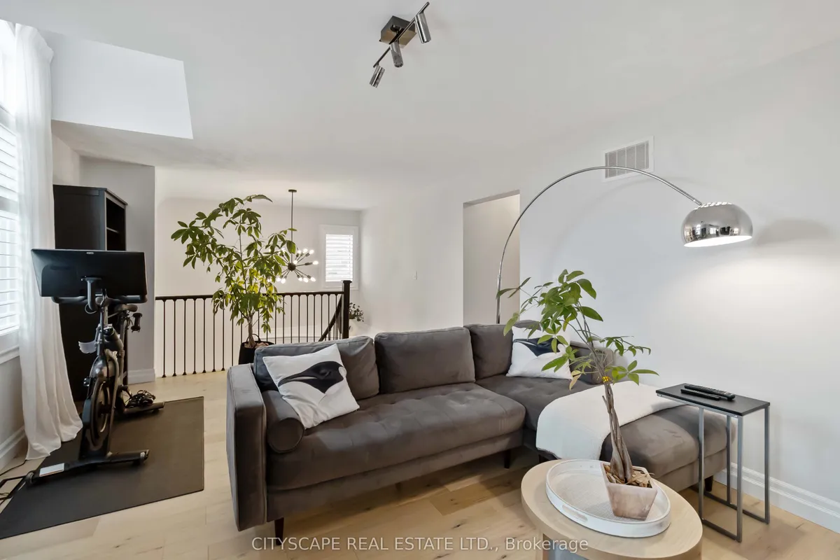 4269 Vivaldi Road, ON L7M 0N4