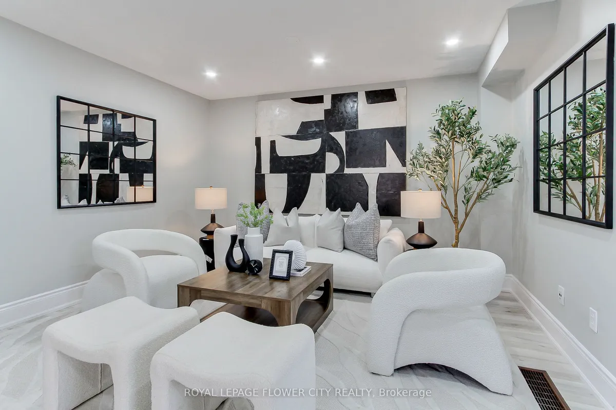 6 Studebaker Trail, ON L7A 3A2