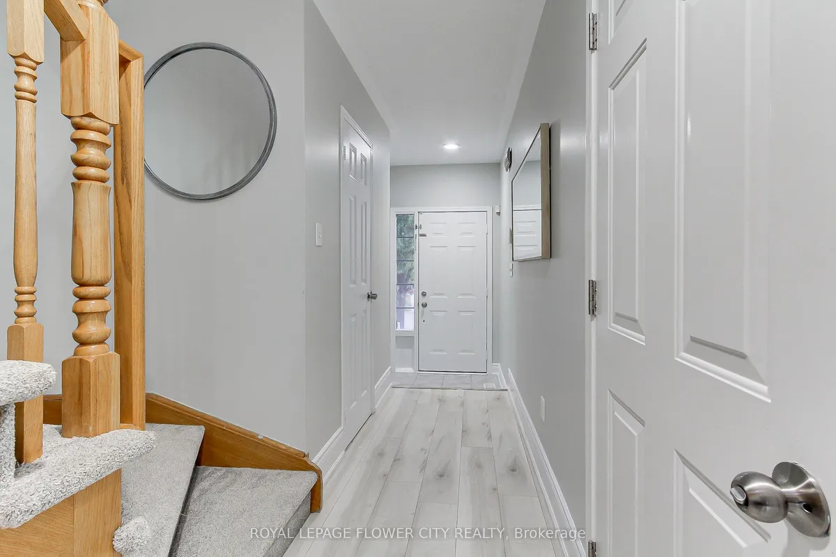 6 Studebaker Trail, ON L7A 3A2