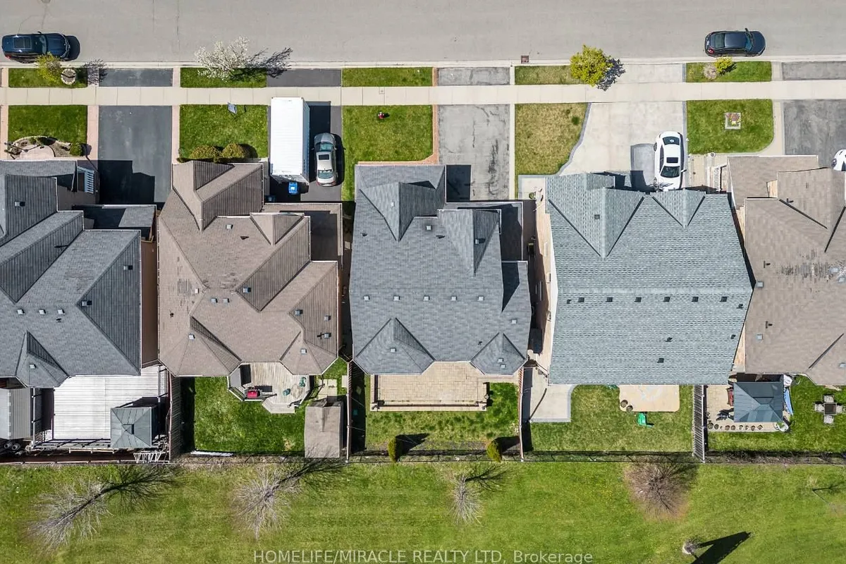 13 Bonavista Drive, ON L6X 0N2