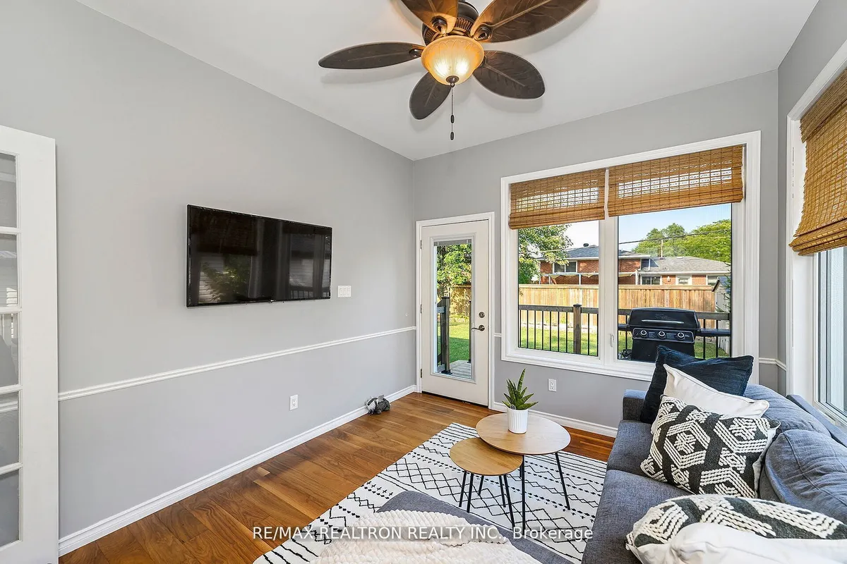 5472 Randolph Crescent, ON L7L 3C5