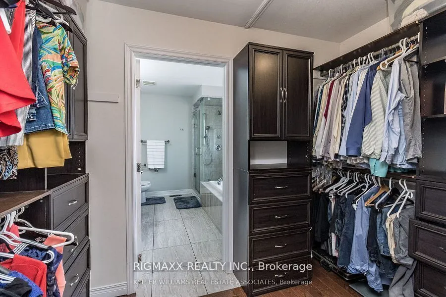 7 Villanova Road, ON L6Y 2Z4