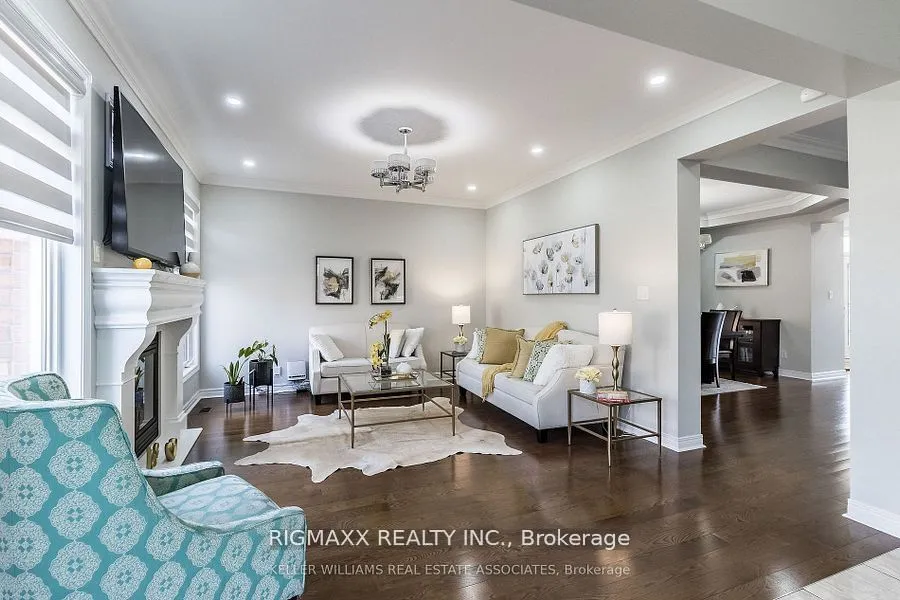 7 Villanova Road, ON L6Y 2Z4