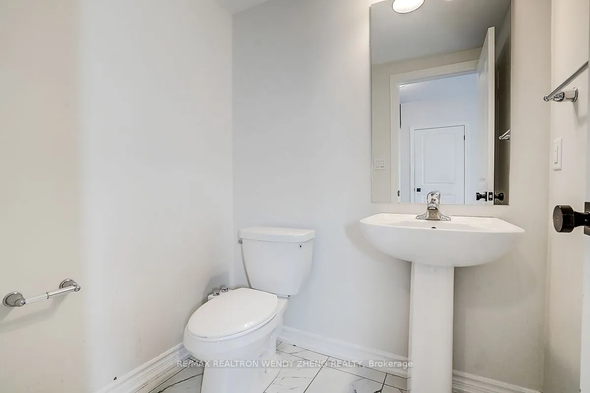 34 Vestry Way, ON L6P 0N5