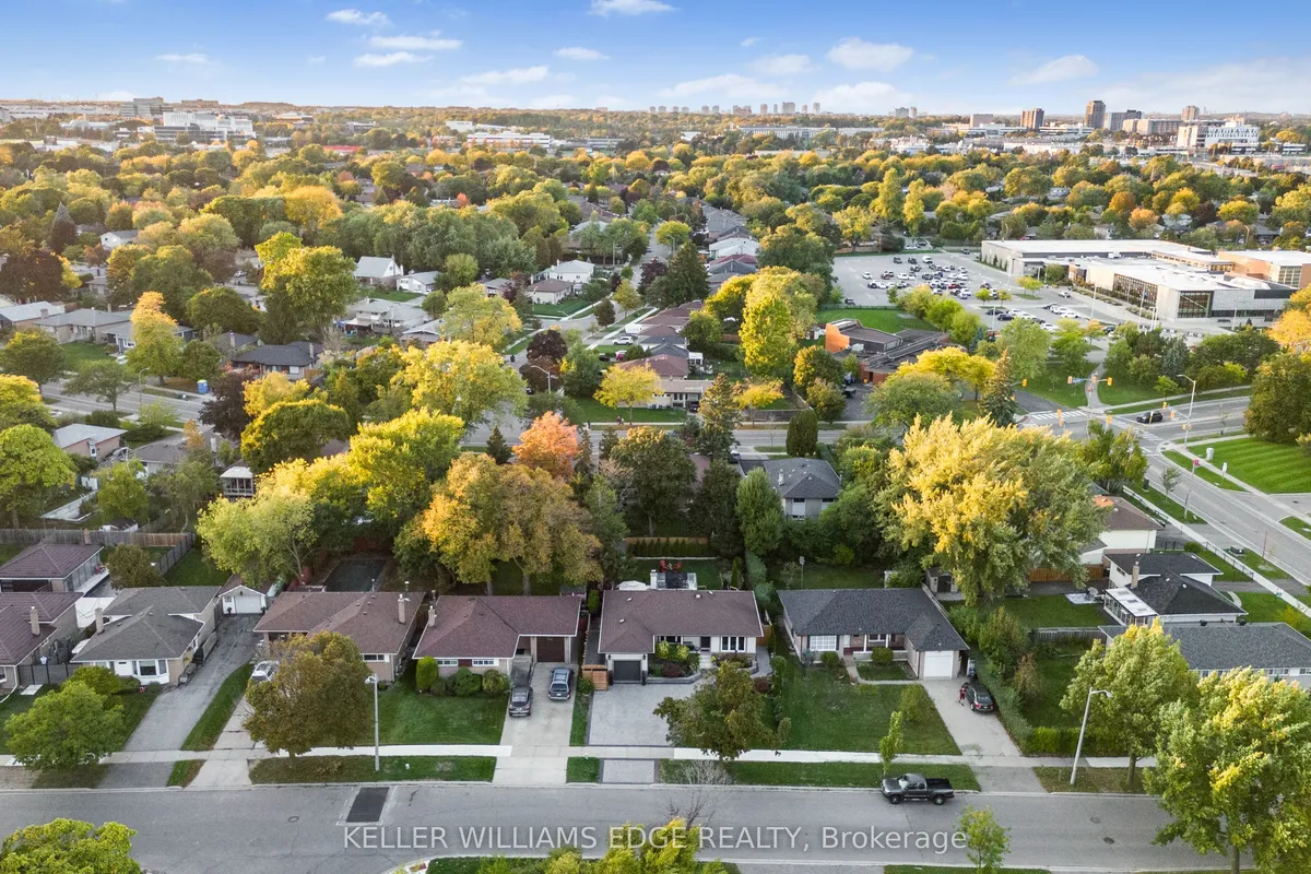 2517 Constable Road, ON L5J 1V9