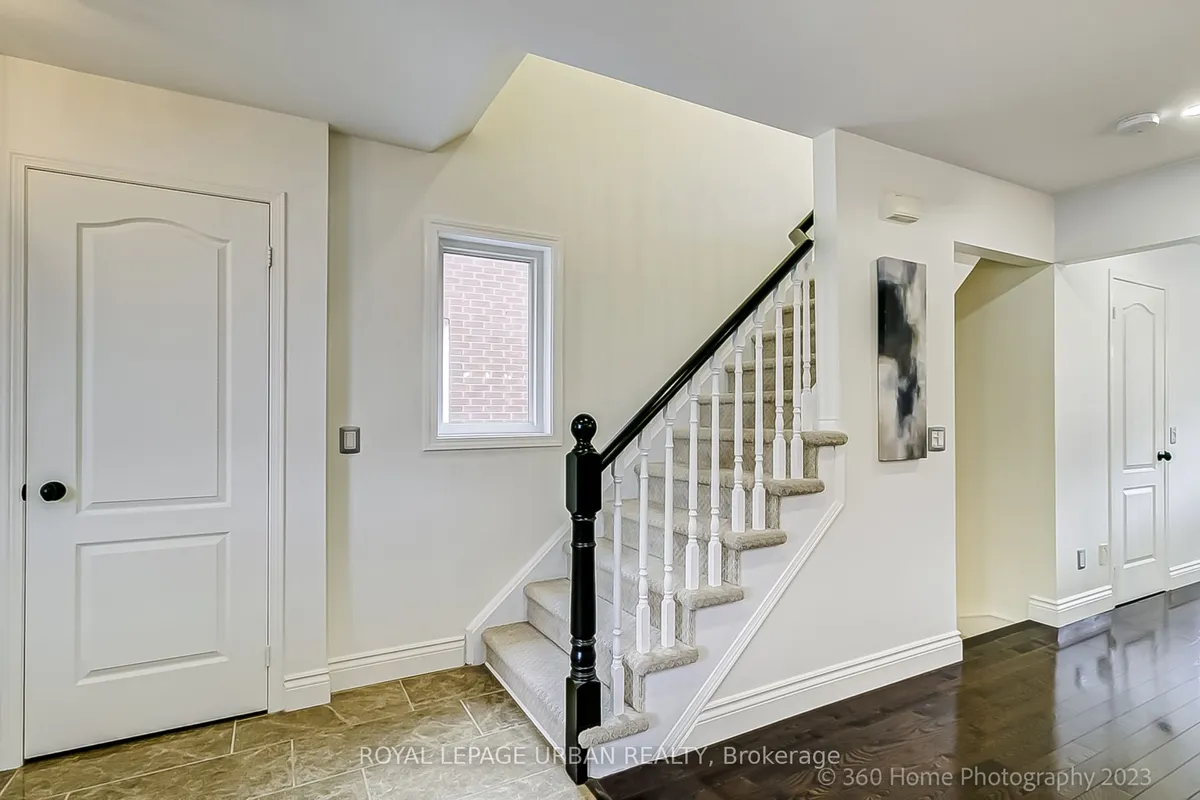 165 Westfield Trail, ON L6H 6H7