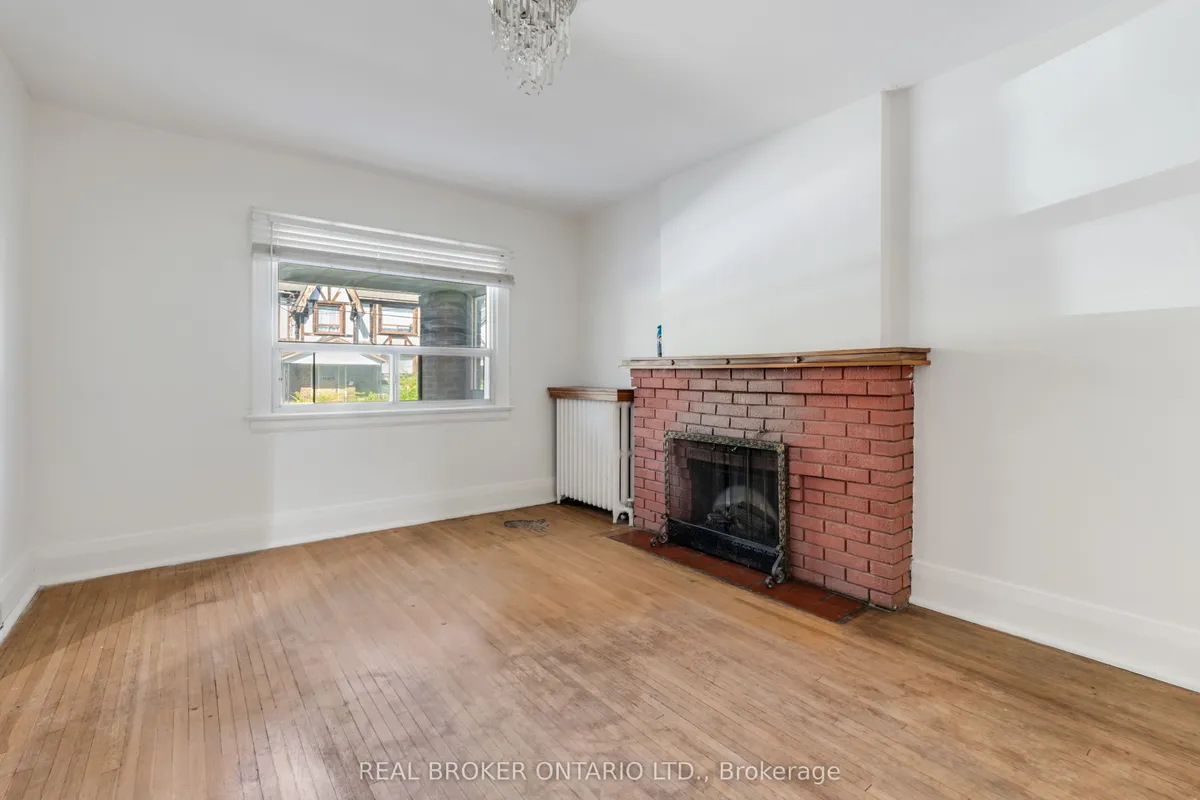 19 Lessard Avenue, ON M6S 1X6