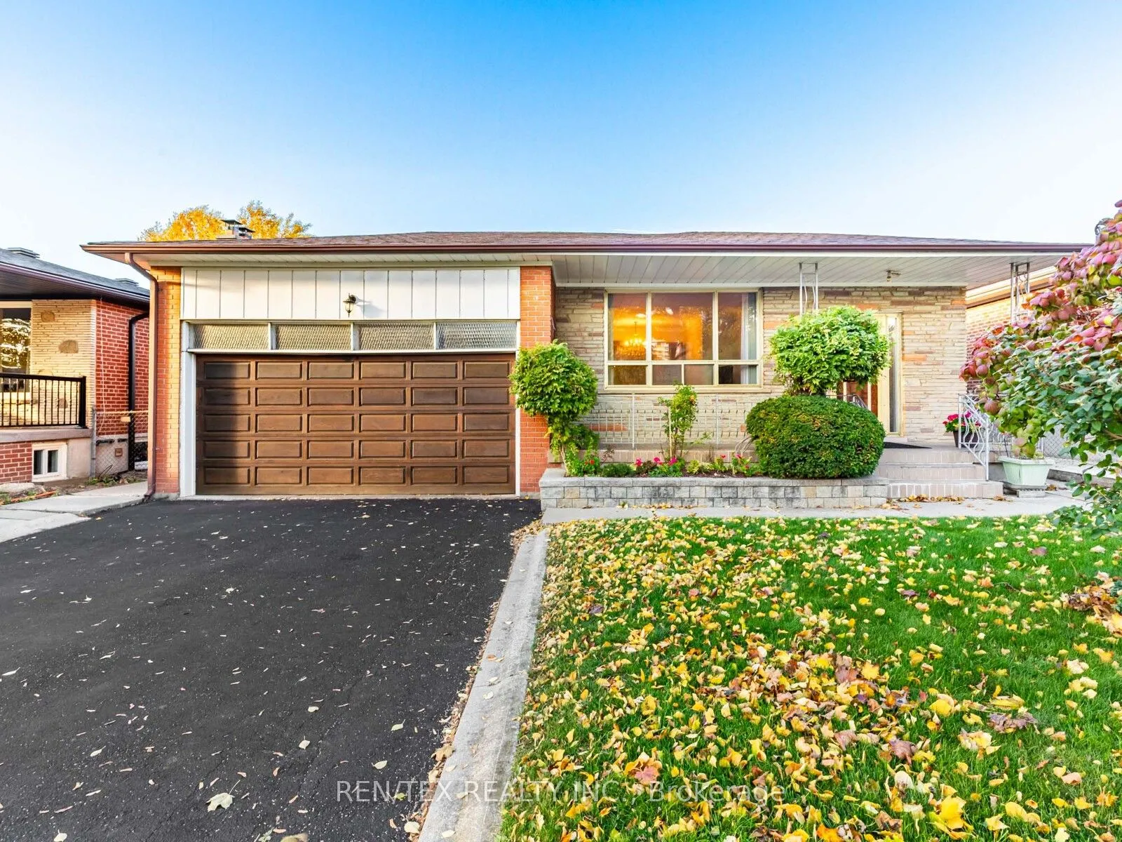 6 Blacksmith Crescent, ON M3N 1V4