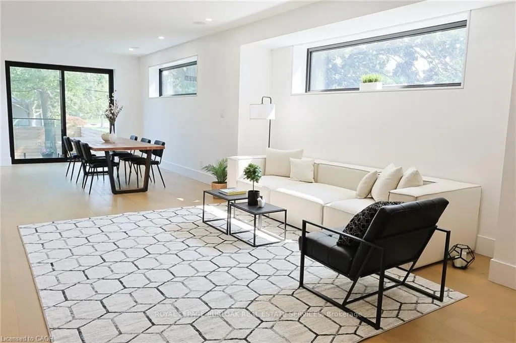 5427 ANTHONY Place, ON L7L 3G9