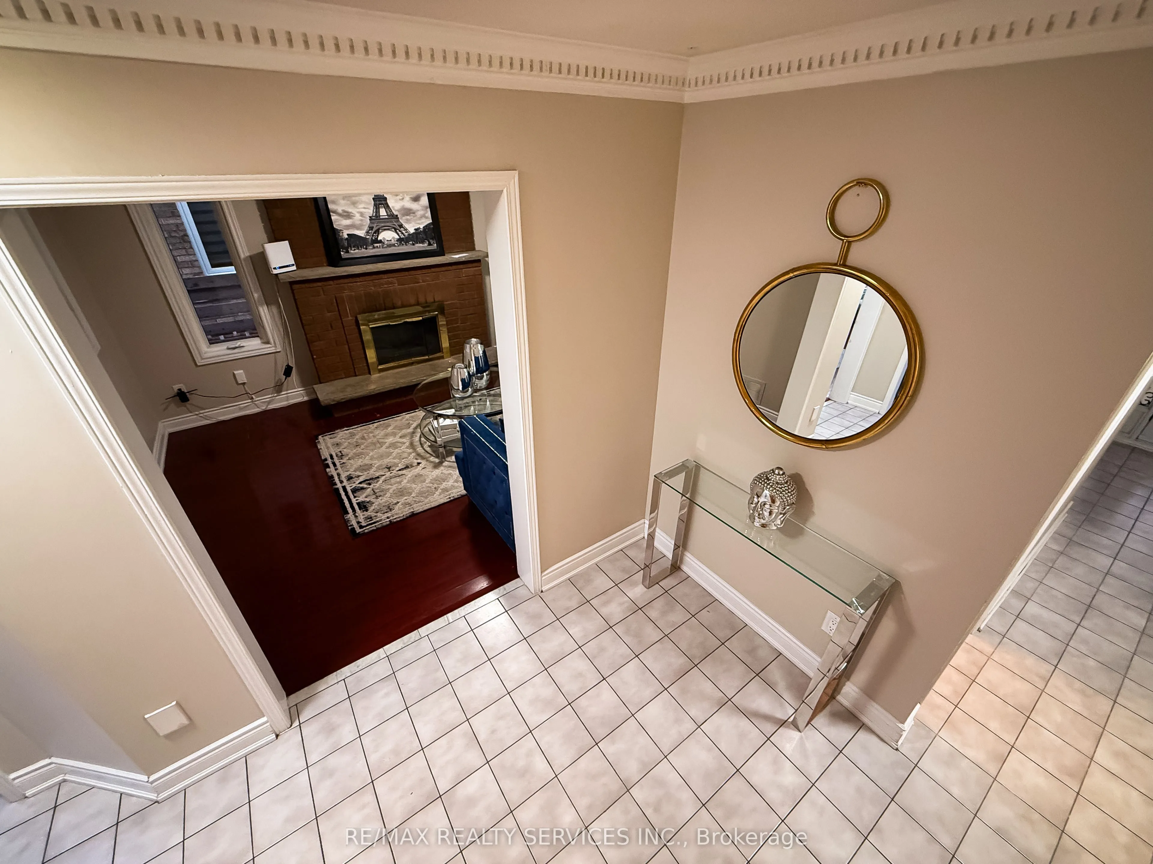 69 Pennsylvania Avenue, ON L6Y 4P3