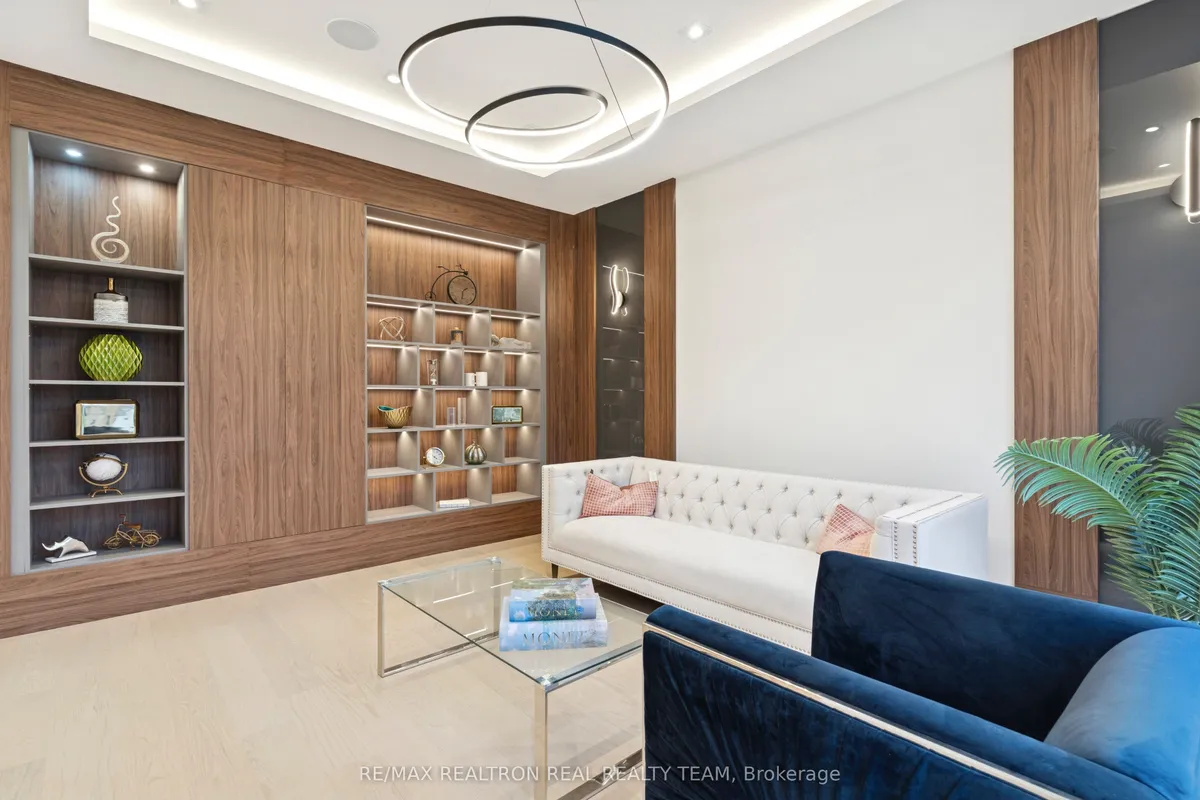 1362 Sedgewick Crescent, ON L6L 1X8