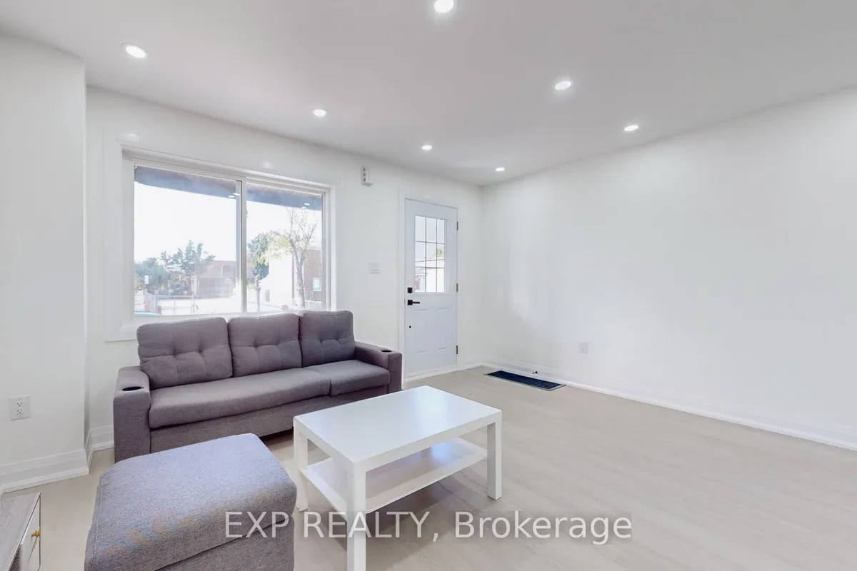 685 Jane Street, ON M6N 4A6