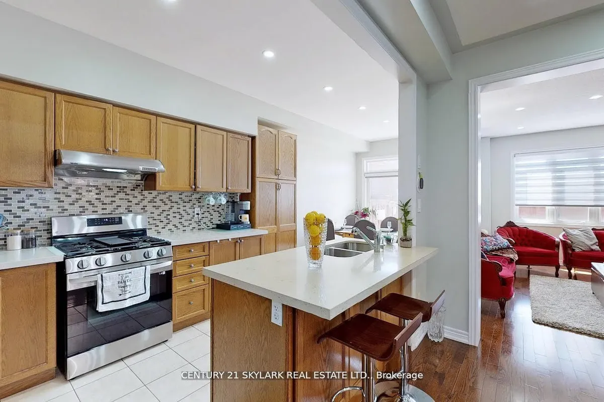 14 Mission Ridge Trail, ON L6P 0B5