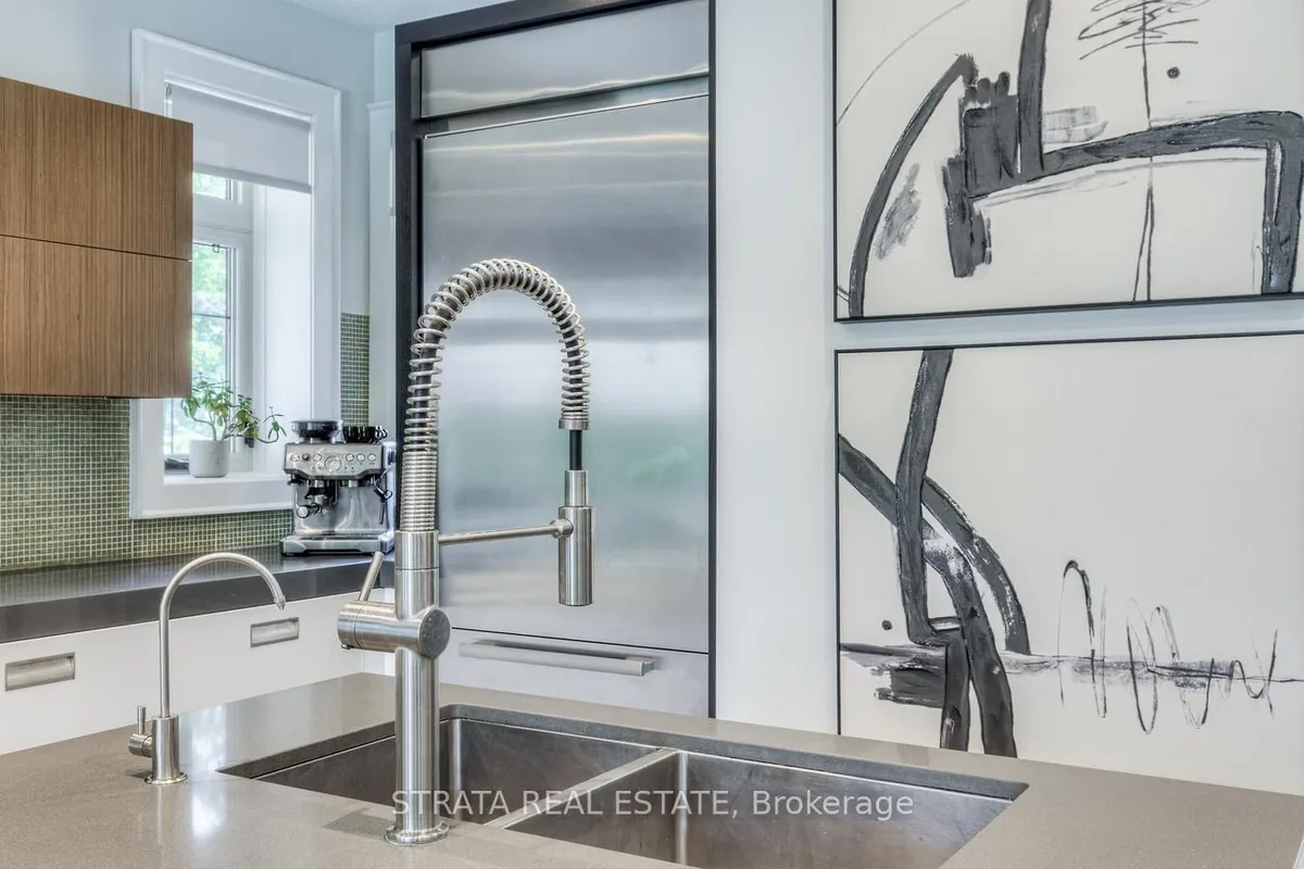 33 Shadwick Drive, ON M9R 2V6