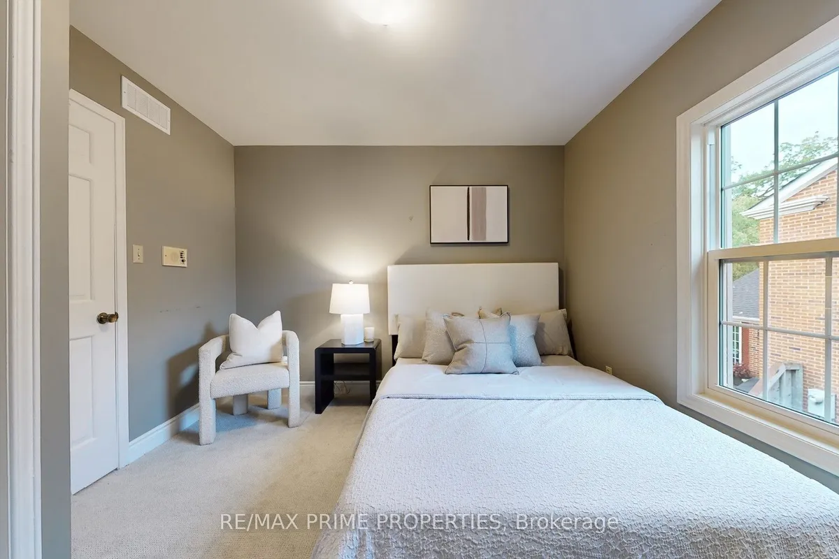 3064 Council Ring Road, ON L5L 1N8