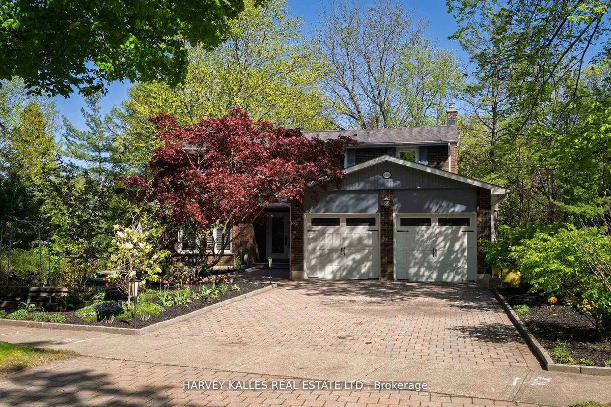 1268 Cermel Drive, ON L5H 3V4