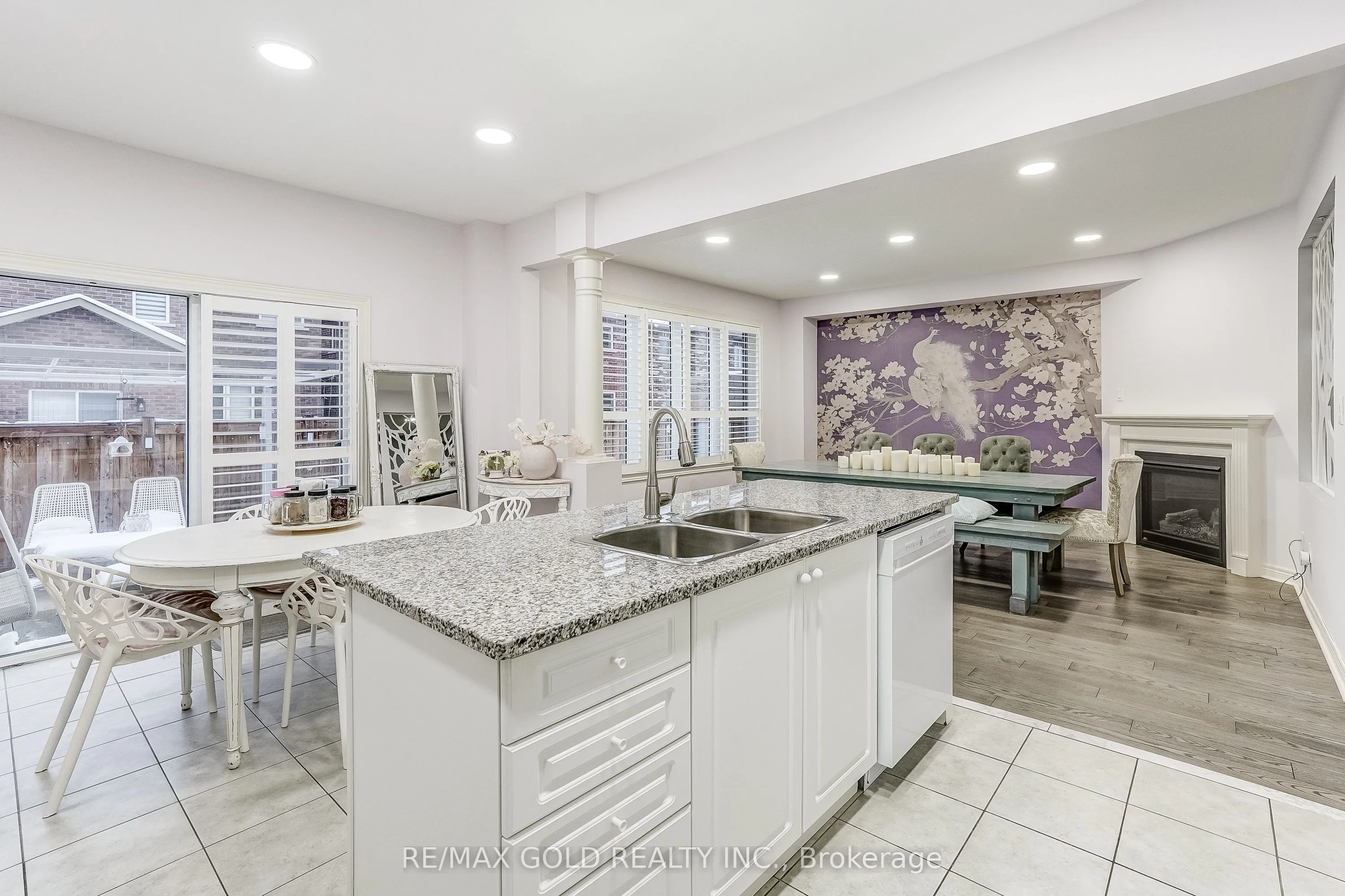 Detached interior view at 552 Bessborough Drive Milton