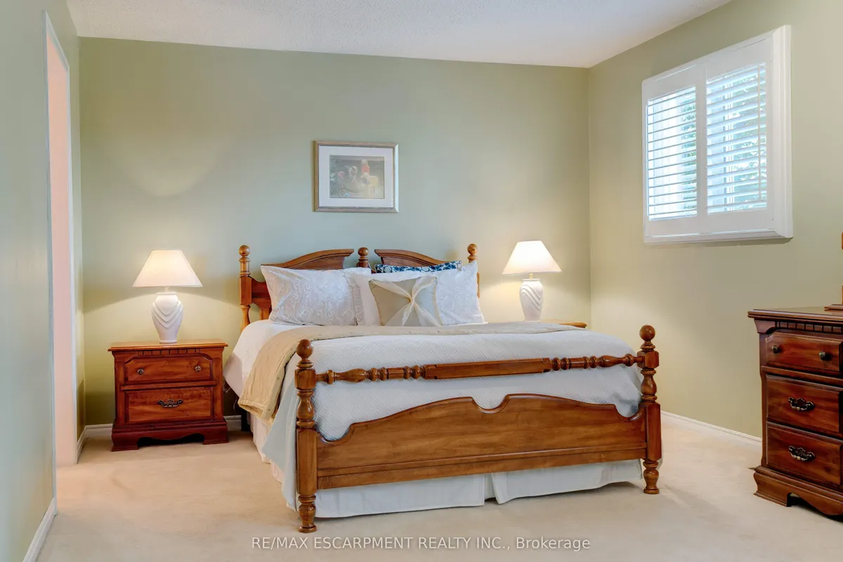 1151 Manor Road, ON L6M 1G3