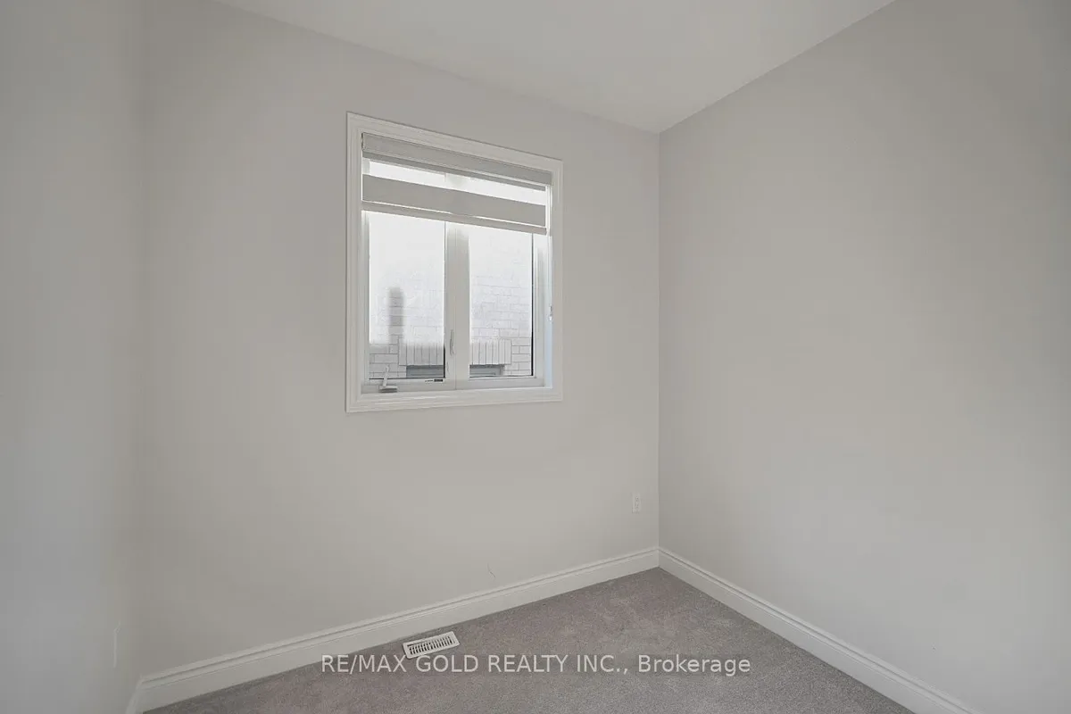 6 Del Grappa Street, ON L7C 4L1