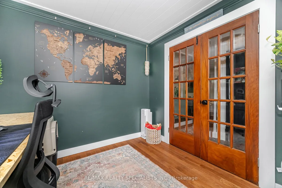 1539 Pembroke Drive, ON L6H 1V6