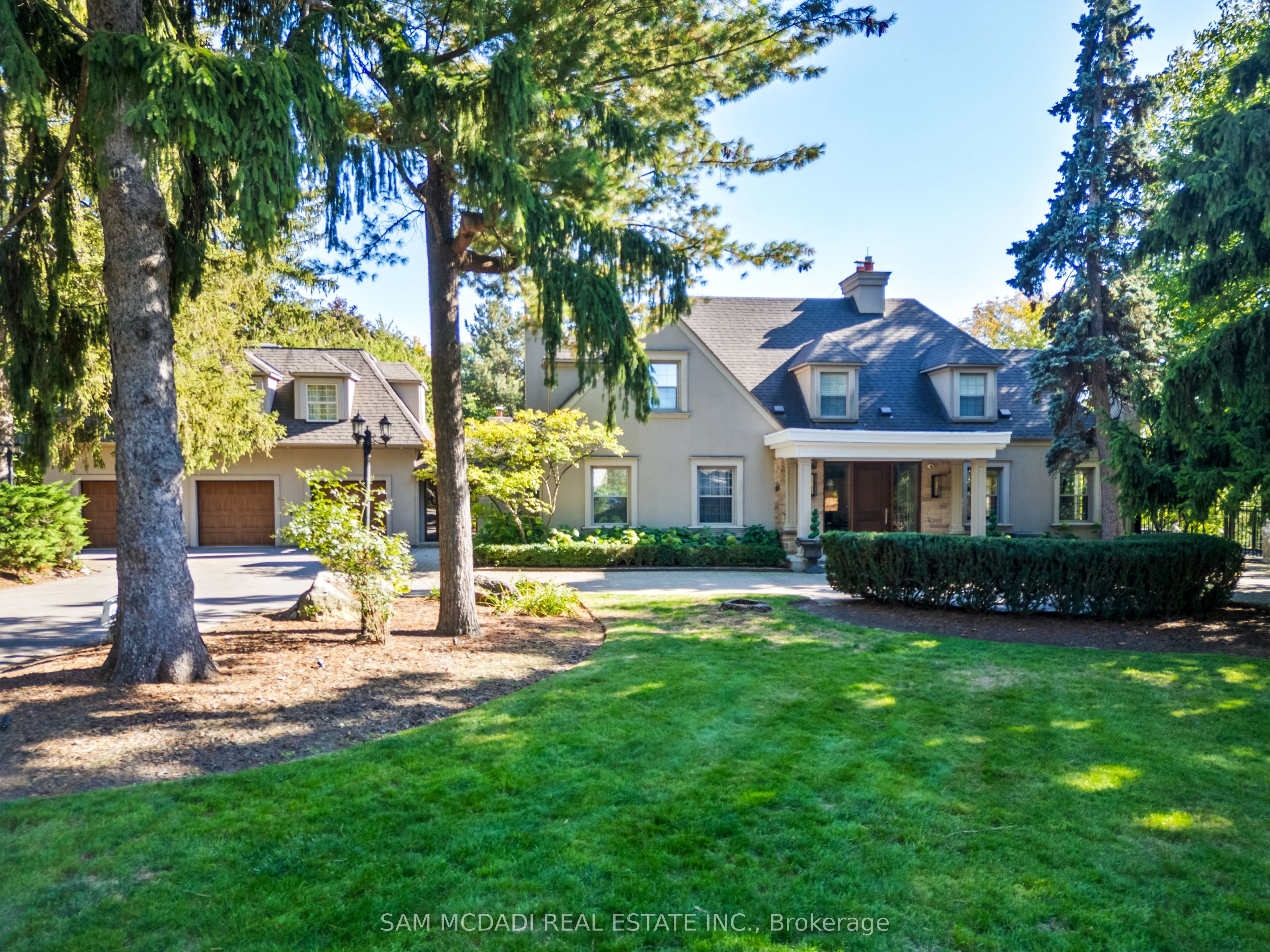 2552 Jarvis Street, ON L5C 2P6