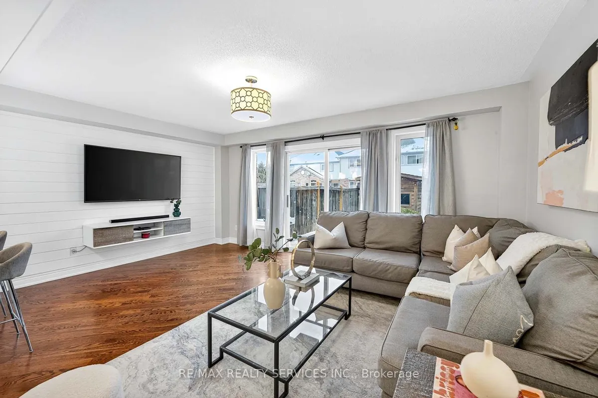 142 Marycroft Court, ON L7A 2G3