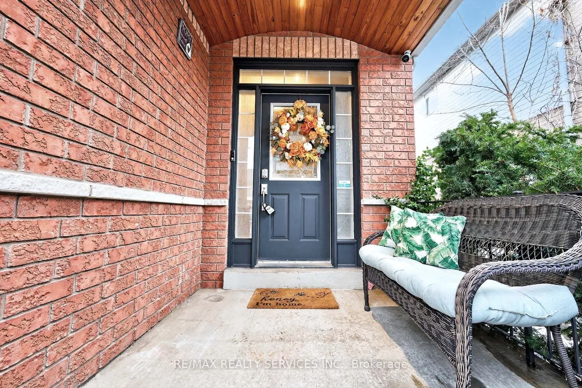 142 Marycroft Court, ON L7A 2G3