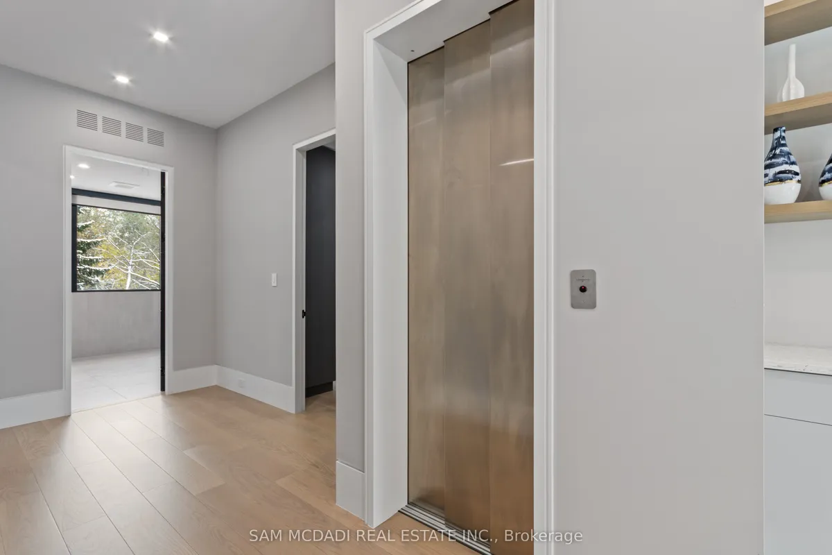 112 Elton Park Road, ON L6J 4C1