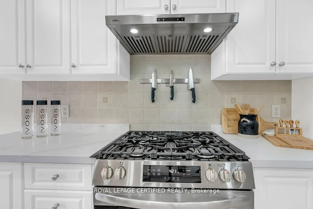 2511 Boros Road, ON L7M 5B2