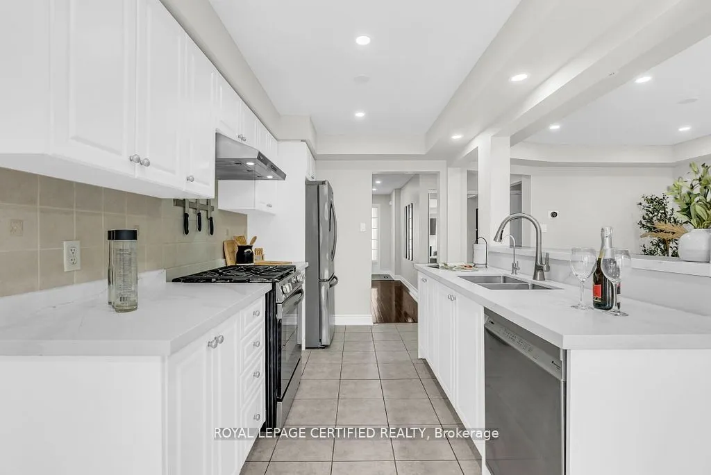 2511 Boros Road, ON L7M 5B2