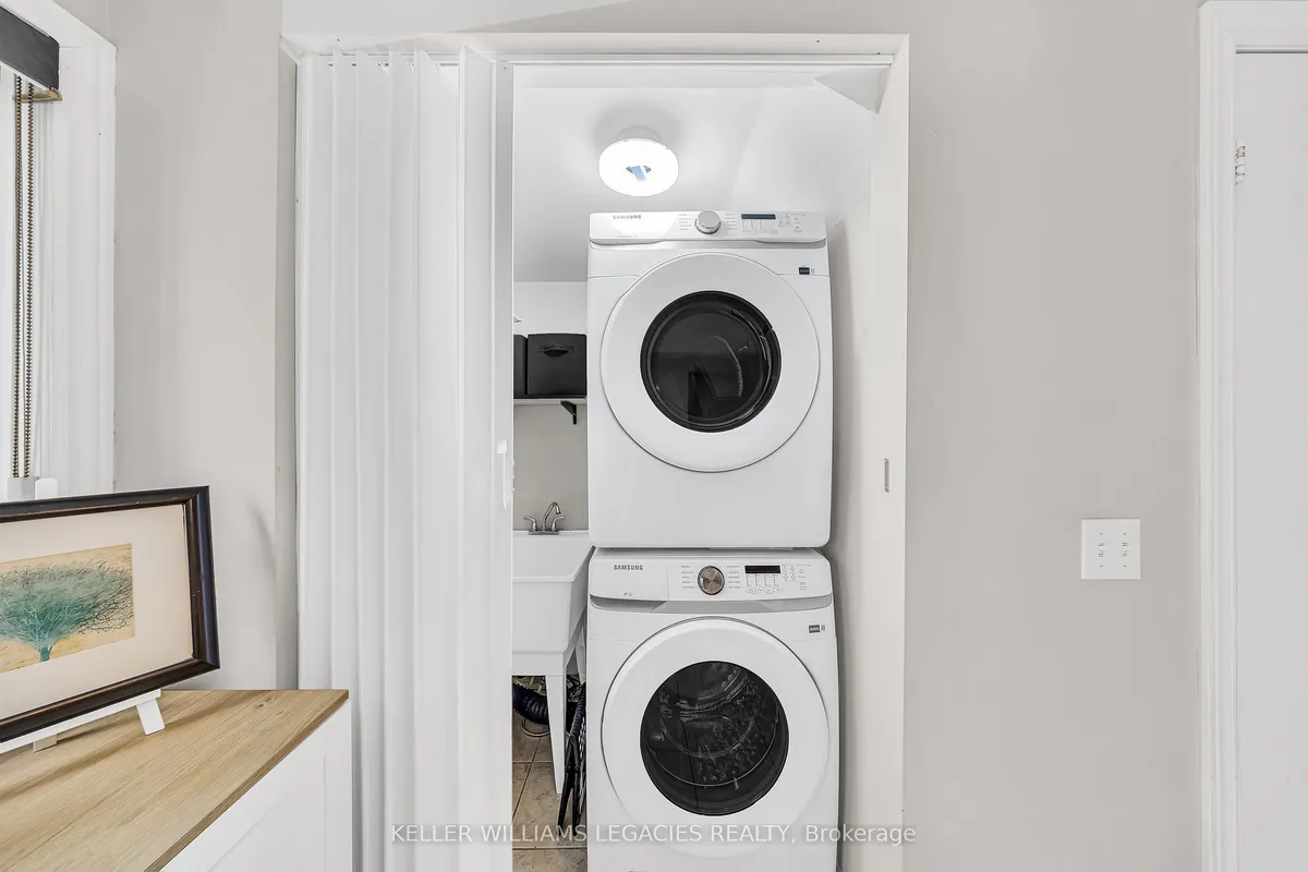 9 Rock Haven Lane, ON L6X 0H2