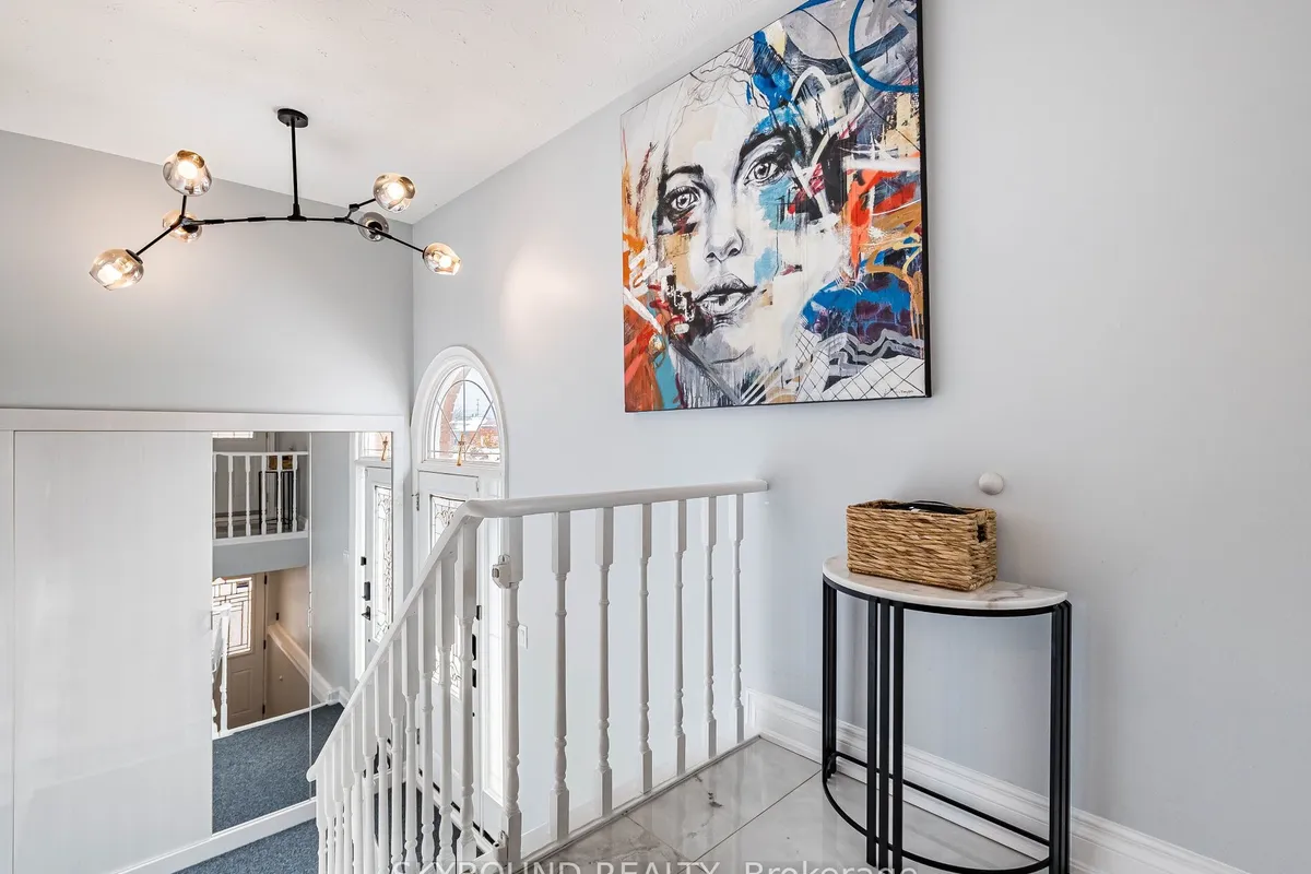 3878 Midhurst Lane, ON L4Z 1C7