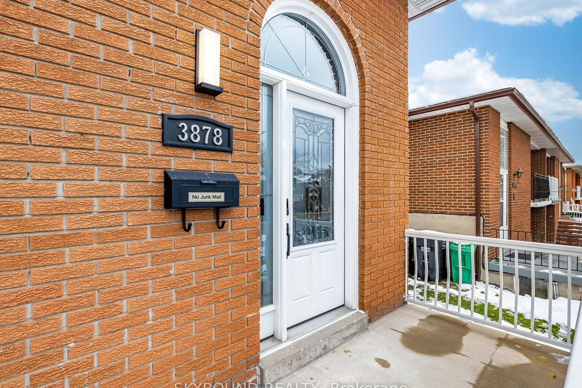 3878 Midhurst Lane, ON L4Z 1C7