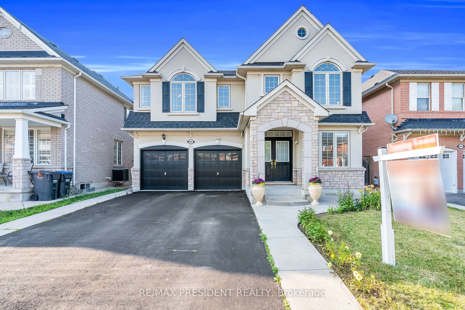 66 Bayhampton Drive, ON L6P 2S7