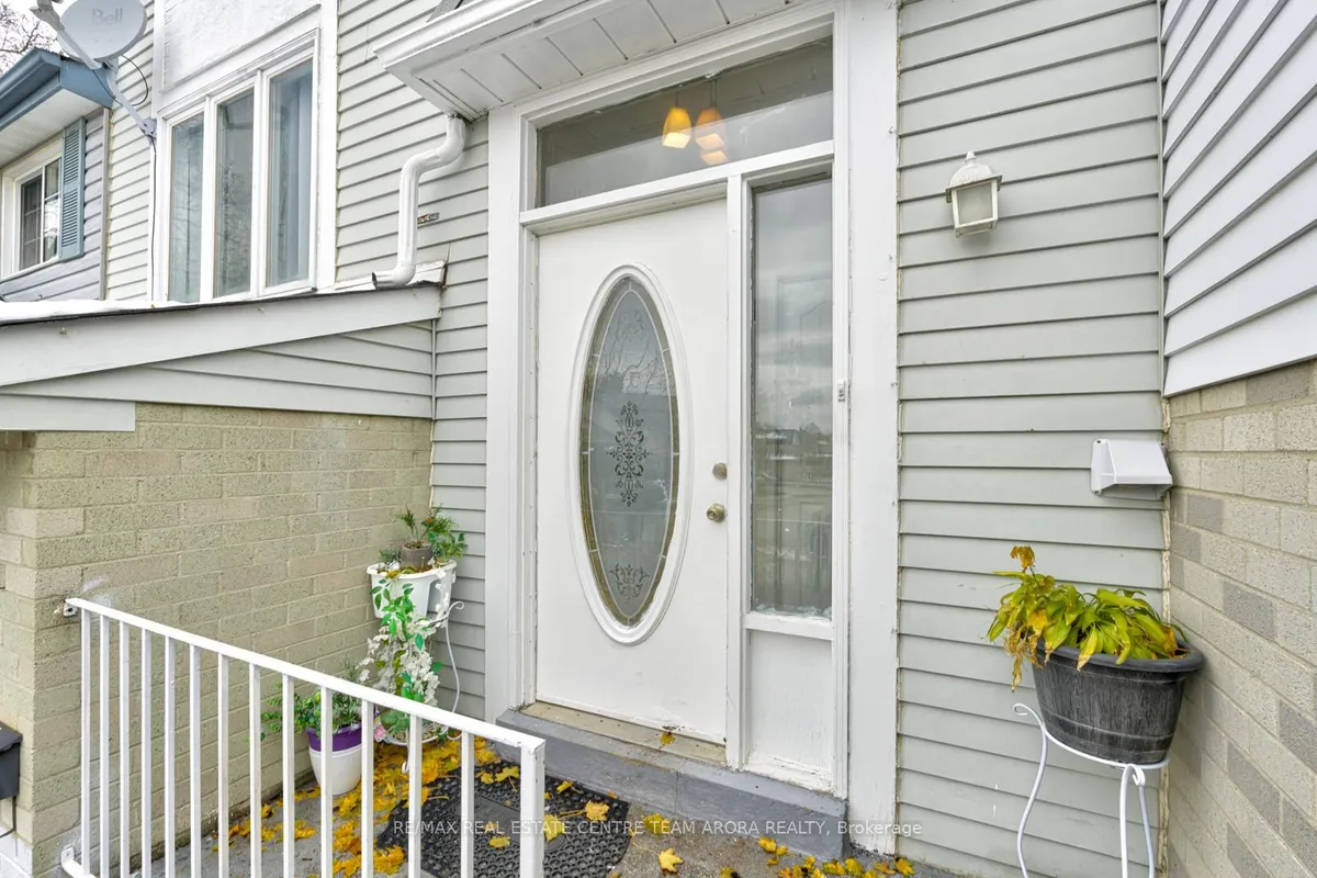 54 Nottawasaga Crescent, ON L6Z 1B9