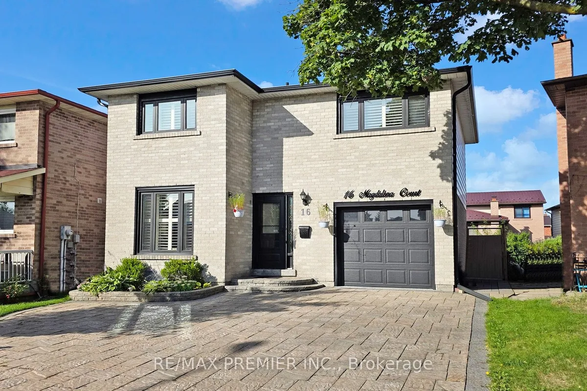 16 Magdalena Court, ON M9V 4S7