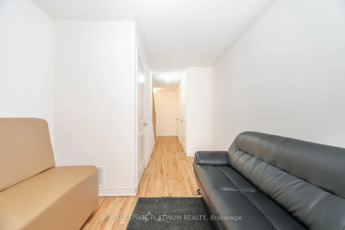 20 Haymarket Drive, ON L7A 5C3