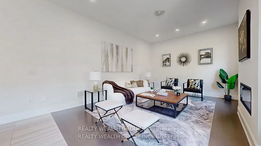 2421 Irene Crescent, ON L6H 7C5