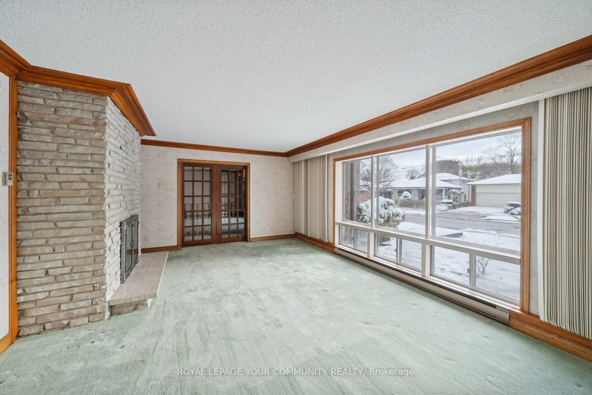 168 Grandravine Drive, ON M3J 1B5