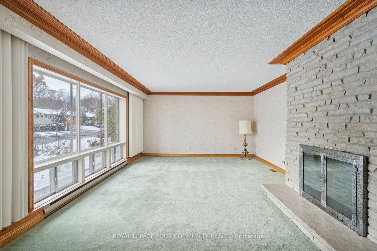 168 Grandravine Drive, ON M3J 1B5