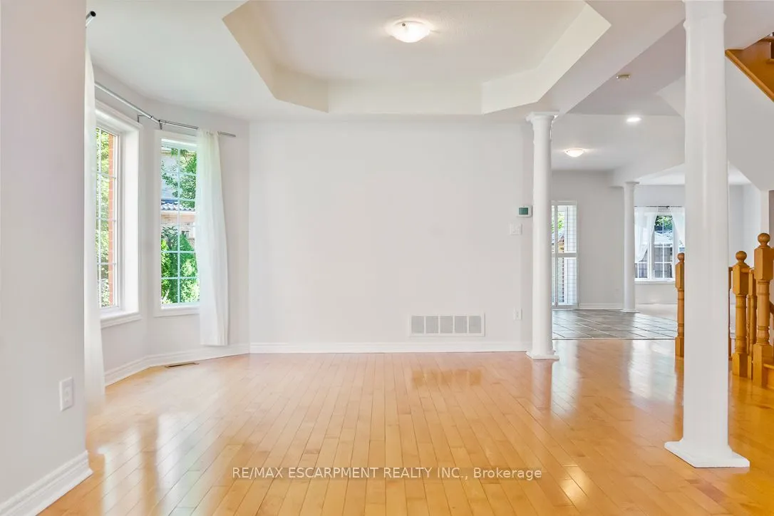 1146 Upper River Court, ON L5W 1C2